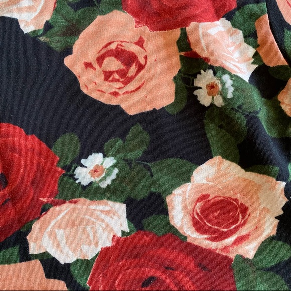 Floral Pullover Sweater - Picture 3 of 7